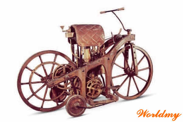 Daimler’s 1885 motorcycle had iron-banded front and rear wheels with wooden spokes, and a pair of spring-loaded “outrigger” wheels to stabilize the vehicle.